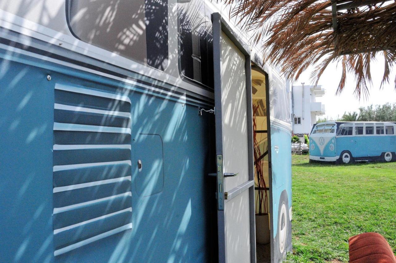 Cornelia Hippie Magic Bus Villa Kíssamos Екстериор снимка