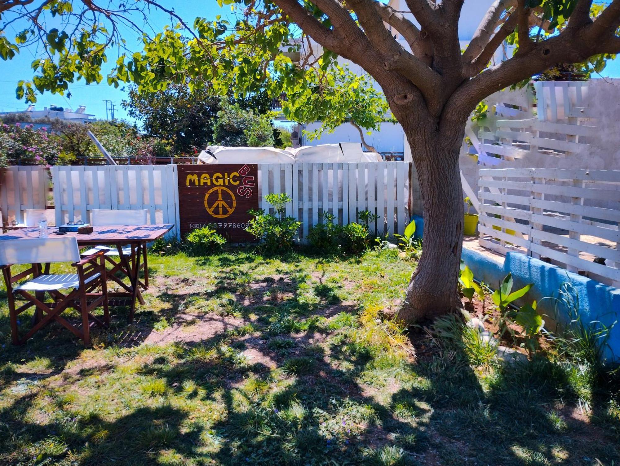 Cornelia Hippie Magic Bus Villa Kíssamos Екстериор снимка